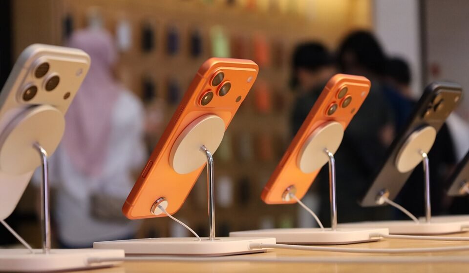 apple iphone 18 pro max release date