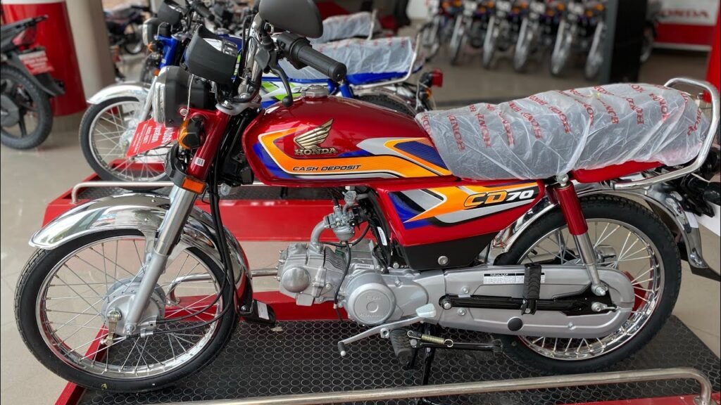 Honda CD 70 Dream نئے گرافکس کے ساتھ پاکستان میں دوبارہ لانچ
