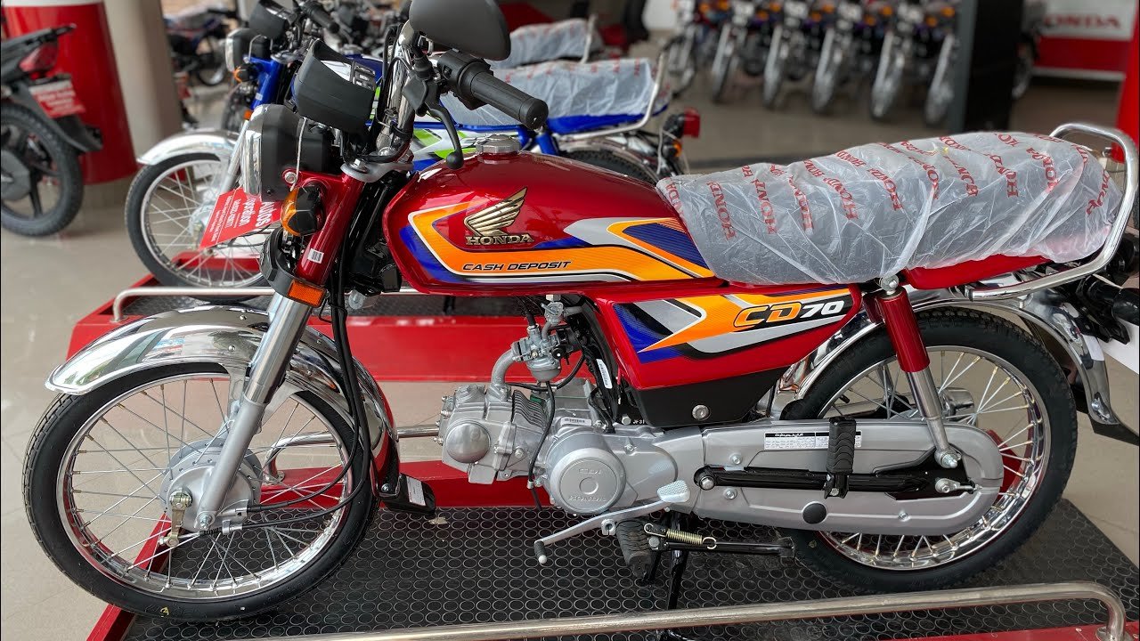 Honda CD 70 Dream نئے گرافکس کے ساتھ پاکستان میں دوبارہ لانچ